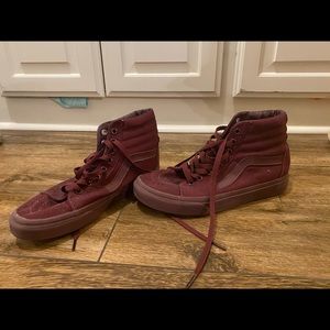Maroon high top vans!